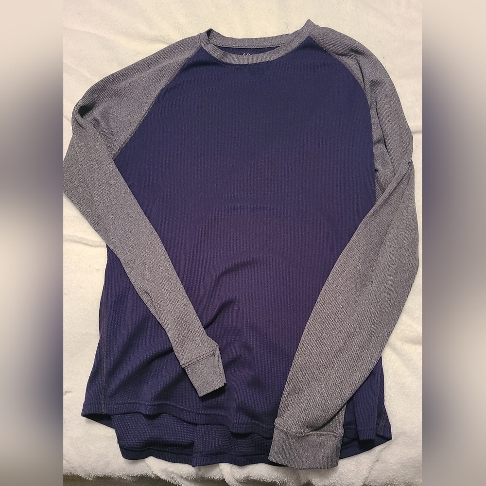 Under Armour men's large waffle shirt